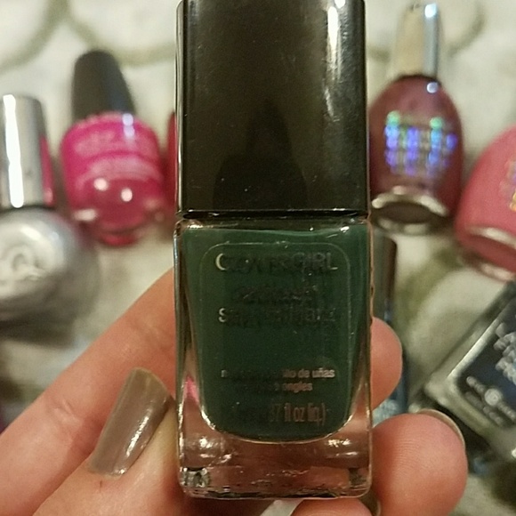 Nail Polish (Set of 13) - Picture 6 of 8